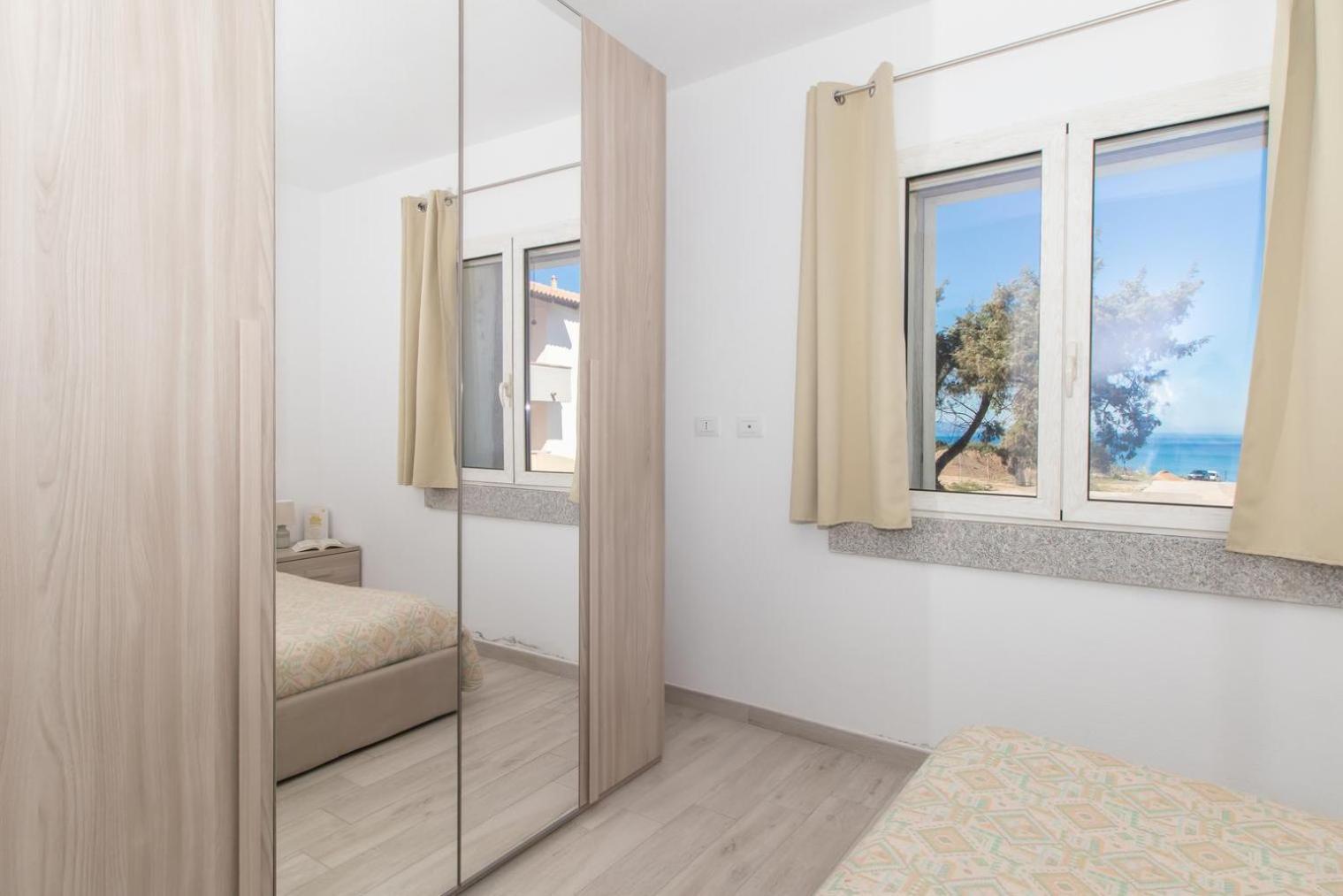 Sardegna Isola Rossa Casa Mirta Vista Mare E Wifi Apartment Ngoại thất bức ảnh